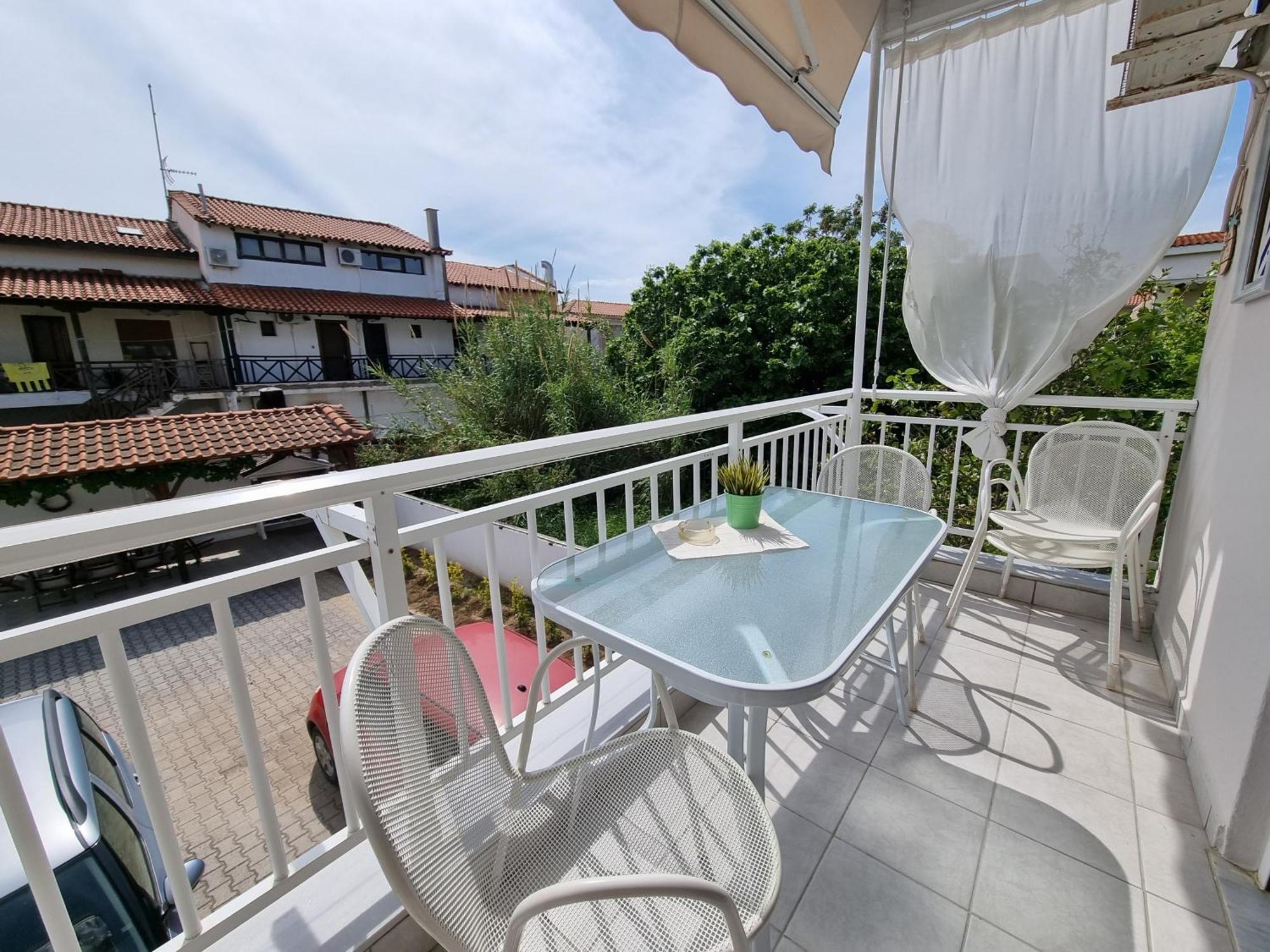 Our Home-Fully Renovated Apartments And Studios By The Sea Nikiti  Exterior photo